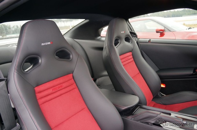 日産 GT-R NISMO
