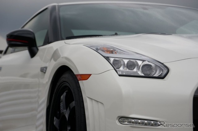 日産 GT-R NISMO