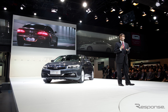 QOROS（クオロス）オートモーティブ社のクオロス3（広州モーターショー13）