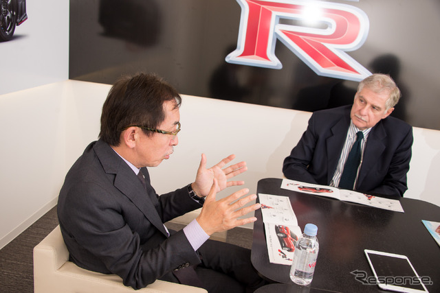 日産 CCO 中村史郎氏(左)とエンリコ・フミア氏(右)