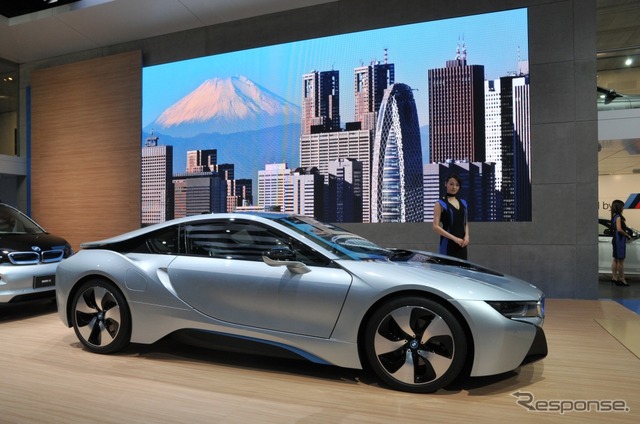 BMW i8 (東京モーターショー2013)