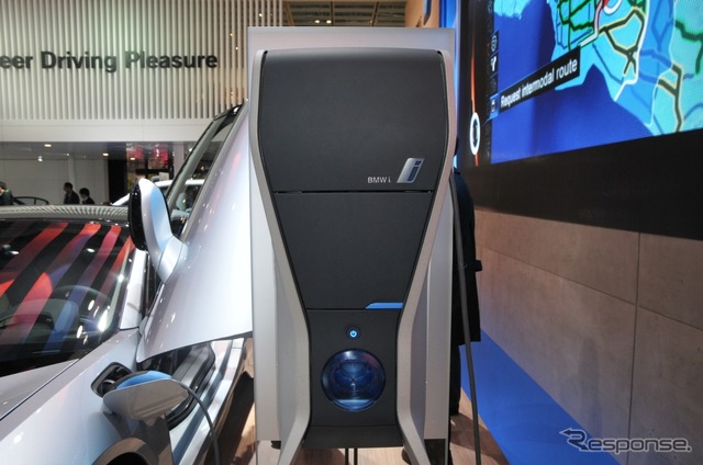 BMW i8 (東京モーターショー2013)