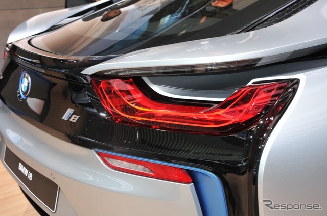 BMW i8 (東京モーターショー2013)