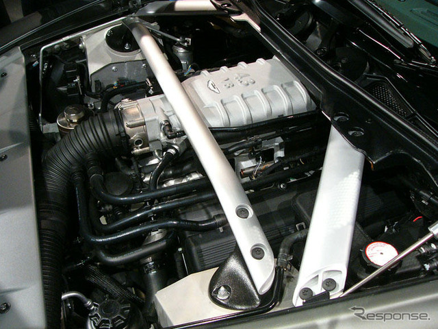 【アストンマーティン V8ヴァンテージ 日本発表】エキセントリックな…