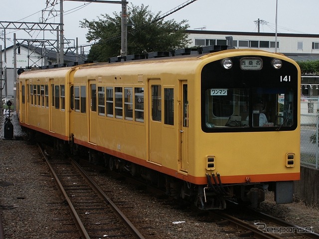 三岐鉄道北勢線の電車。12月5日は同線で「年金相談列車」が運転される。