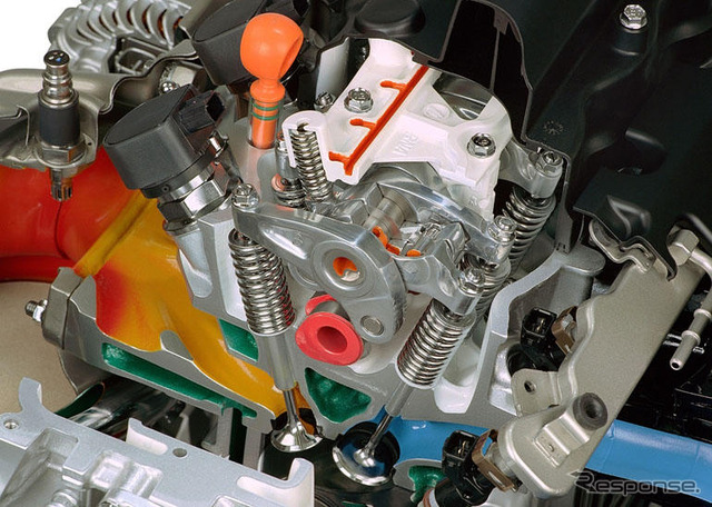 ホンダ シビック 新型は1.8リットルが主力