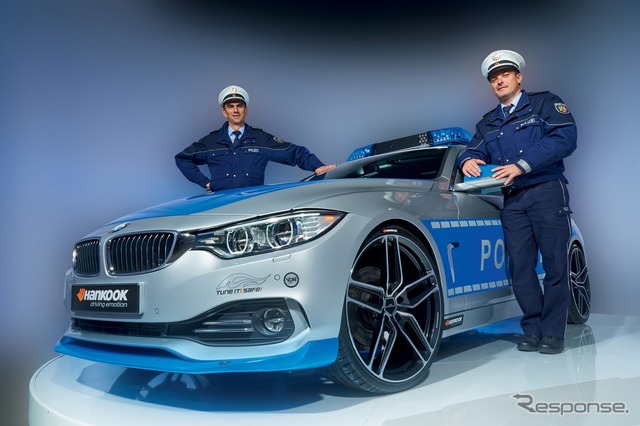 ACシュニッツァー ACS4 2.8iクーペ（BMW4シリーズクーペがベース）のポリスカー仕様