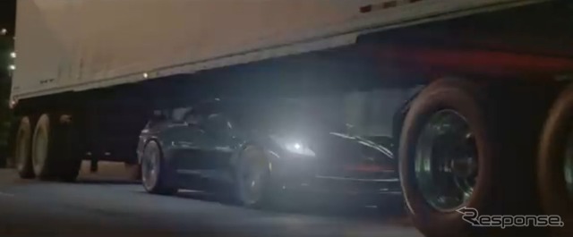 新型シボレーコルベットの米国CM