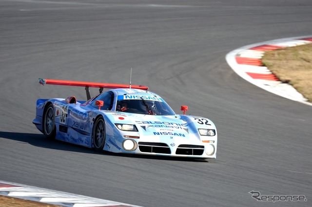 NISMOフェスティバル ヒストリックカーデモラン