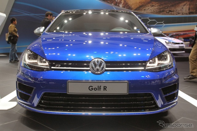 VW ゴルフR(東京モーターショー13)