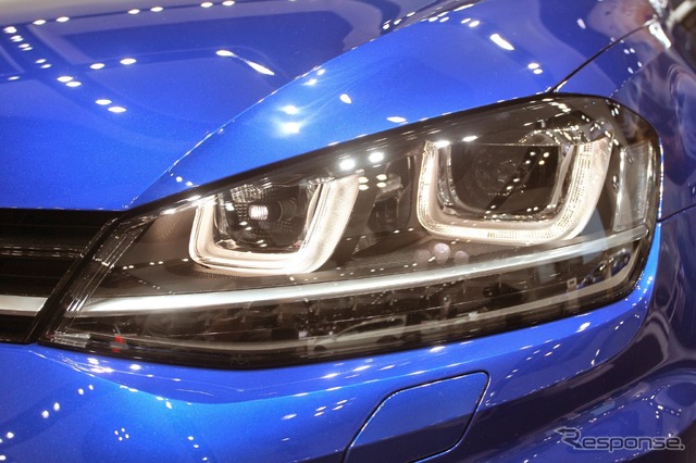 VW ゴルフR(東京モーターショー13)