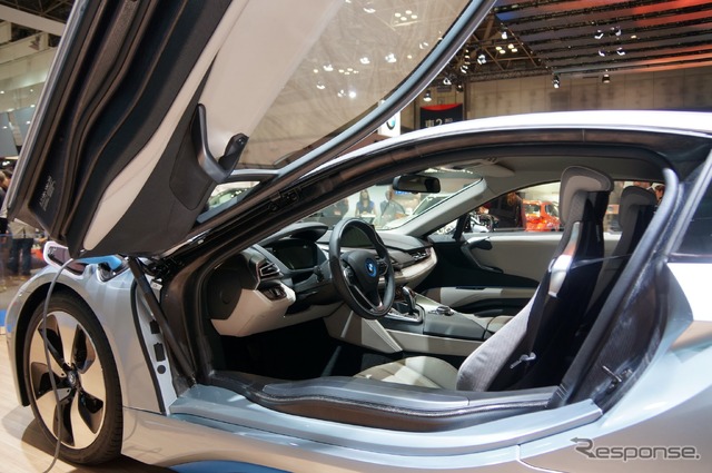 BMW i8(東京モーターショー)
