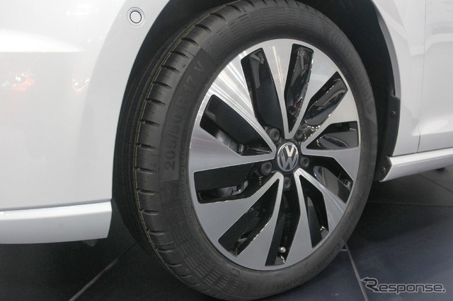 VW e-Golf(東京モーターショー13)
