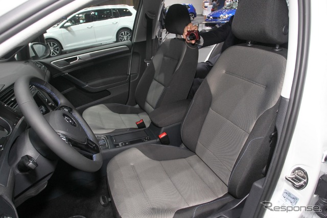 VW e-Golf(東京モーターショー13)