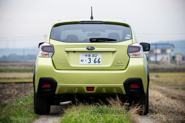 スバル・XV ハイブリッド