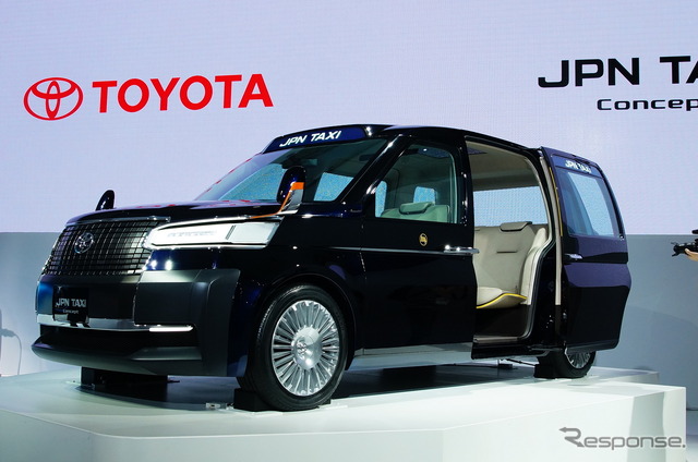トヨタ JPNタクシー コンセプト（東京モーターショー13）