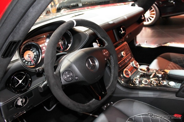 メルセデスベンツ・SLS AMG GT ファイナルエディション(東京モーターショー13)