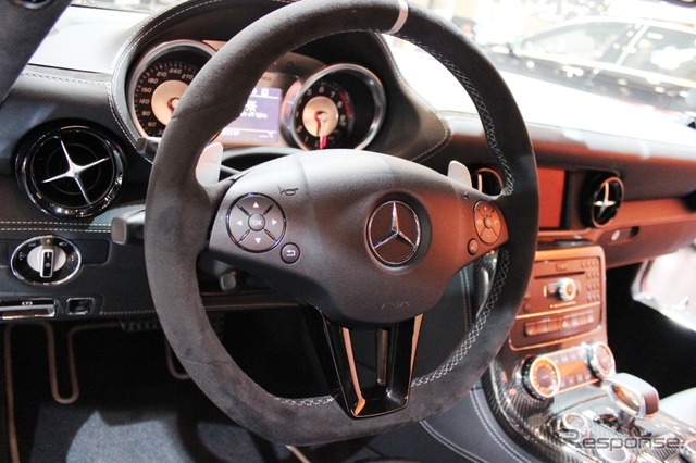 メルセデスベンツ・SLS AMG GT ファイナルエディション(東京モーターショー13)