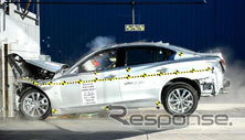 インフィニティ Q50（新型日産 スカイライン）の米NHTSA衝突テスト