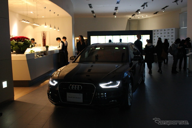 teamLab exhibit at Audi Forum Tokyo