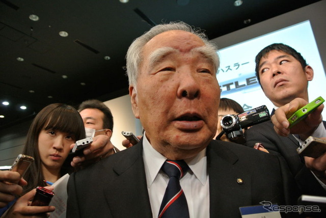 スズキ 鈴木修会長