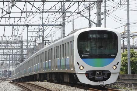 西武鉄道の30000系「Smile Train」。既に100両以上が投入されている。