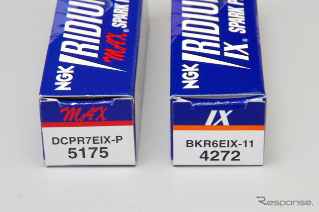 NGKのプラグの場合、品番に「P」がつくのが長寿命の両貴金属プラグだ。