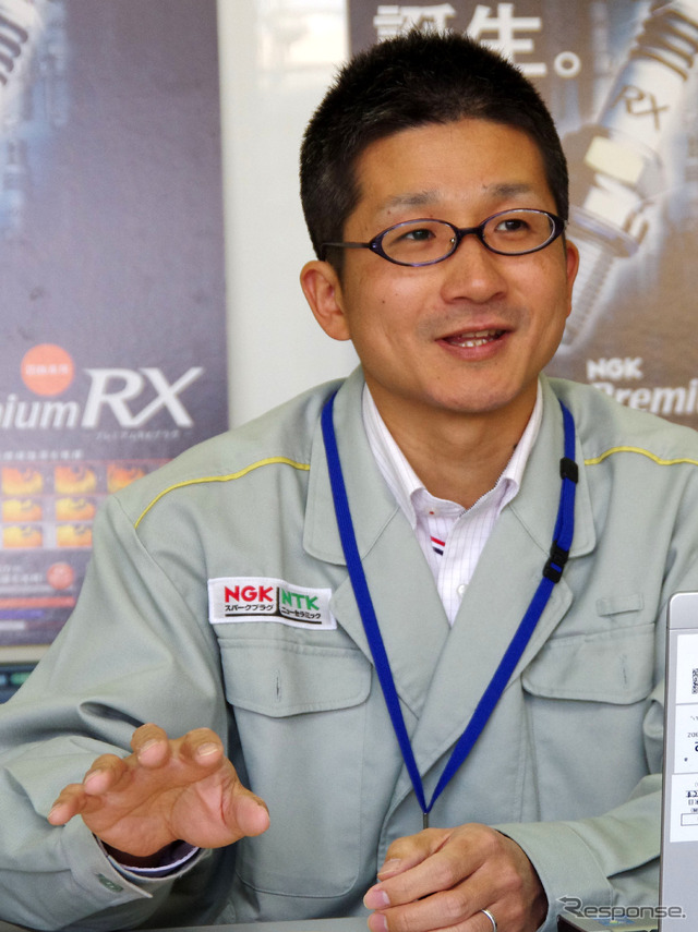 お話を伺った日本特殊陶業(NGK)のアフターマケット技術サービス室主任の所慎司氏。技術畑出身とのことで、非常に理論的に分かりやすく、説得力のある説明をした頂いた