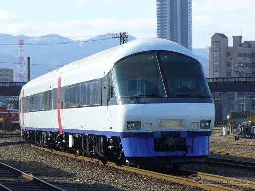 『北斗』の運休を補う函館～札幌間の臨時列車は引き続き運転される。写真は一部列車で使用される予定のキハ183系5000番台「ニセコエクスプレス」