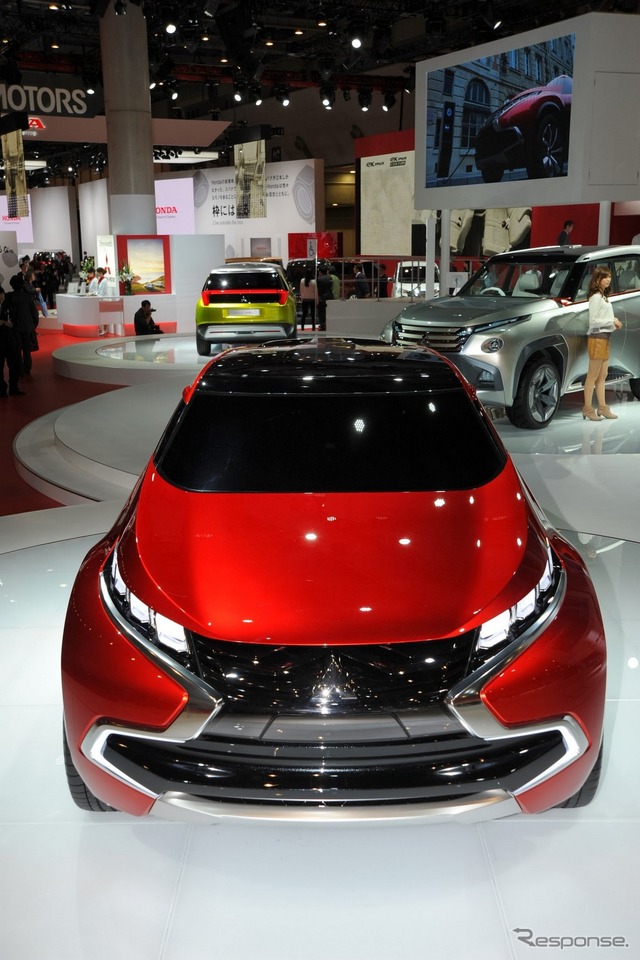 三菱 コンセプト XR-PHEV(東京モーターショー)