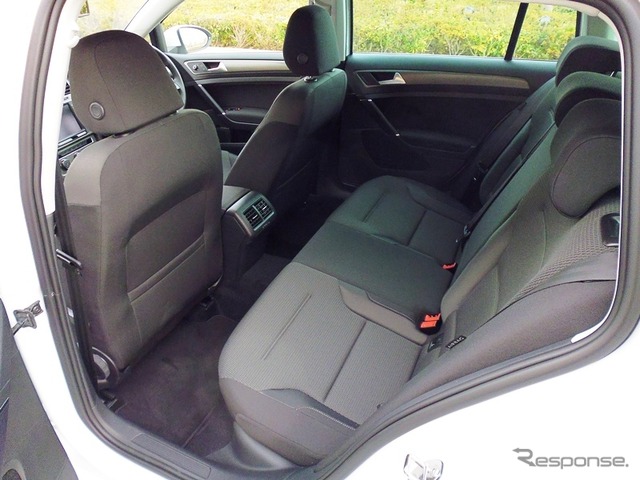 VW ゴルフ ヴァリアント コンフォートライン