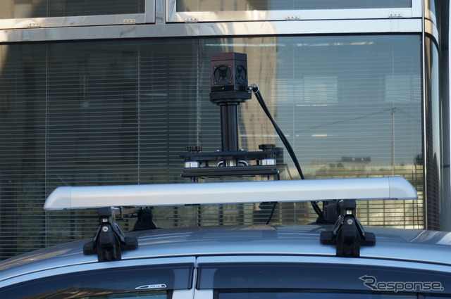 情報収集を担うレーザー計測車両。GNSS・全方位カメラ・レーザーを搭載し走行させる