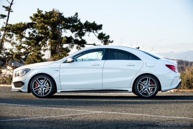 メルセデスベンツ CLA 45 AMG