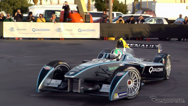 【クアルコム】「Formula e car」のデモ走行。年内レース開催を目指す