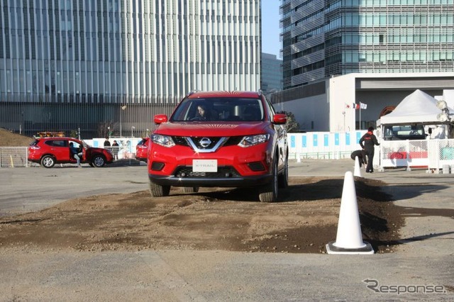 アクティブライドコントロールの効果がわかる路面