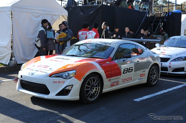 【東京オートサロン14】10日開幕、6年ぶり国内乗用車メーカー全社出展…過去最大規模