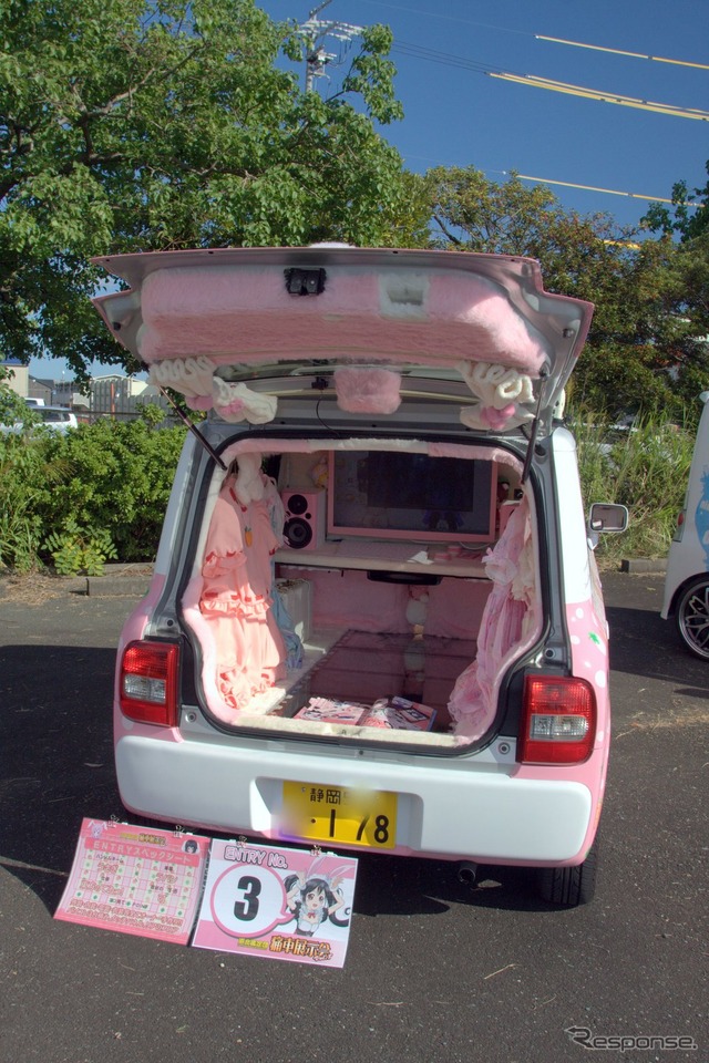 オートサロンの痛車版?「浜北鑑定団痛車展示会」週末開催