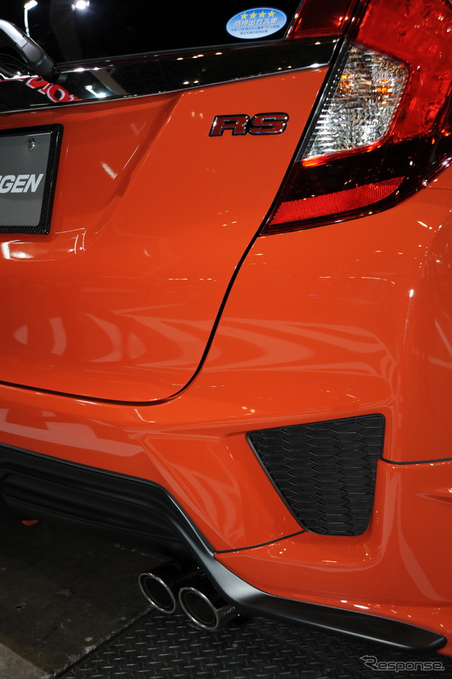 ホンダ 無限 フィット RS(東京オートサロン14)