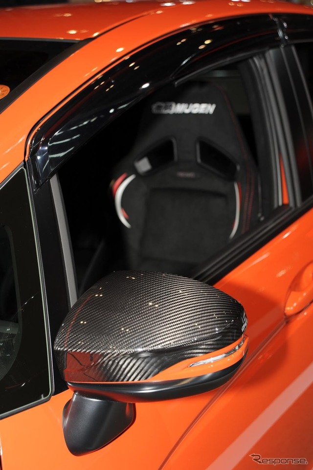 ホンダ 無限 フィット RS(東京オートサロン14)