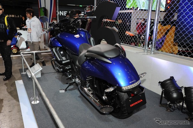 ホンダ ゴールドウイング F6C(東京オートサロン14)