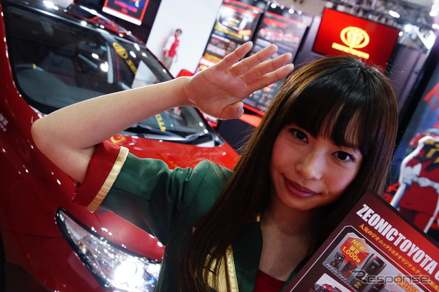 ジオニックトヨタ コンパニオン(東京オートサロン14)