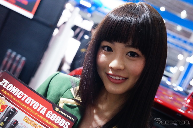 ジオニックトヨタ コンパニオン(東京オートサロン14)