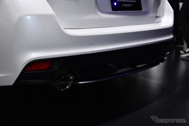 スバル レヴォーグ STIパフォーマンスコンセプト(東京オートサロン14)