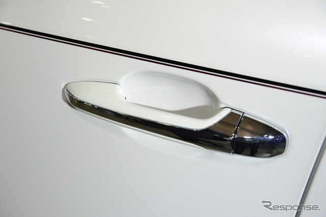 トヨタ ハリアー G's コンセプト(東京オートサロン14)