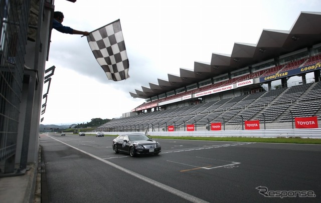 エコカーカップ2014 ハイブリッドカー日本一決定戦（参考画像）