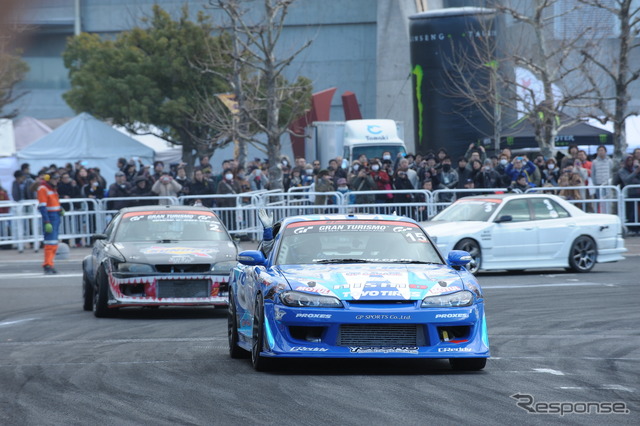 D1デモラン(東京オートサロン14)