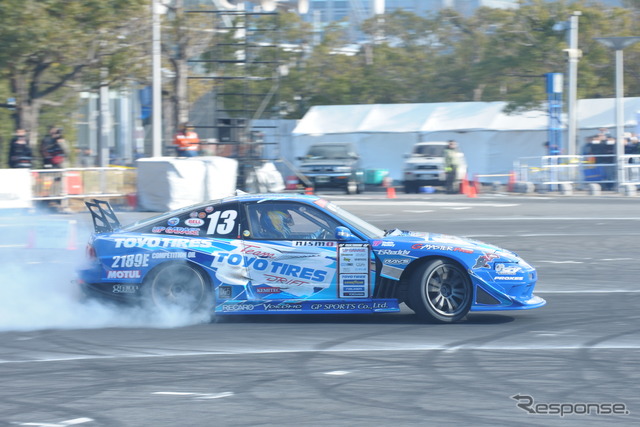 D1デモラン(東京オートサロン14)