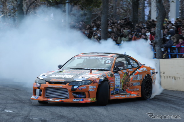 D1デモラン(東京オートサロン14)