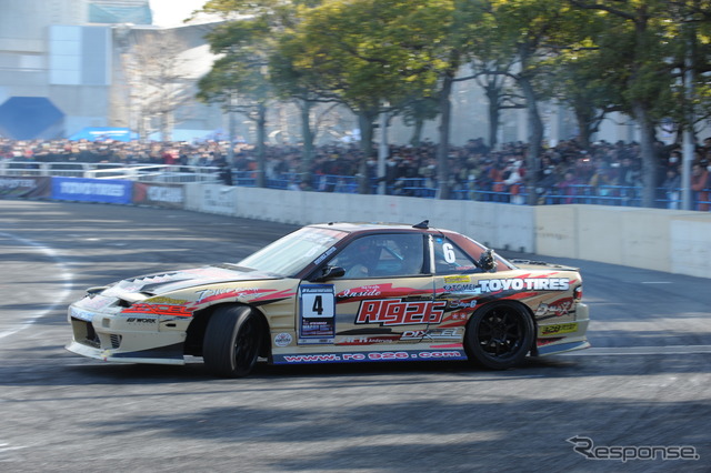 D1デモラン(東京オートサロン14)