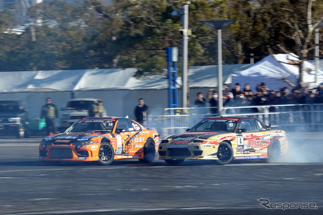 D1デモラン(東京オートサロン14)